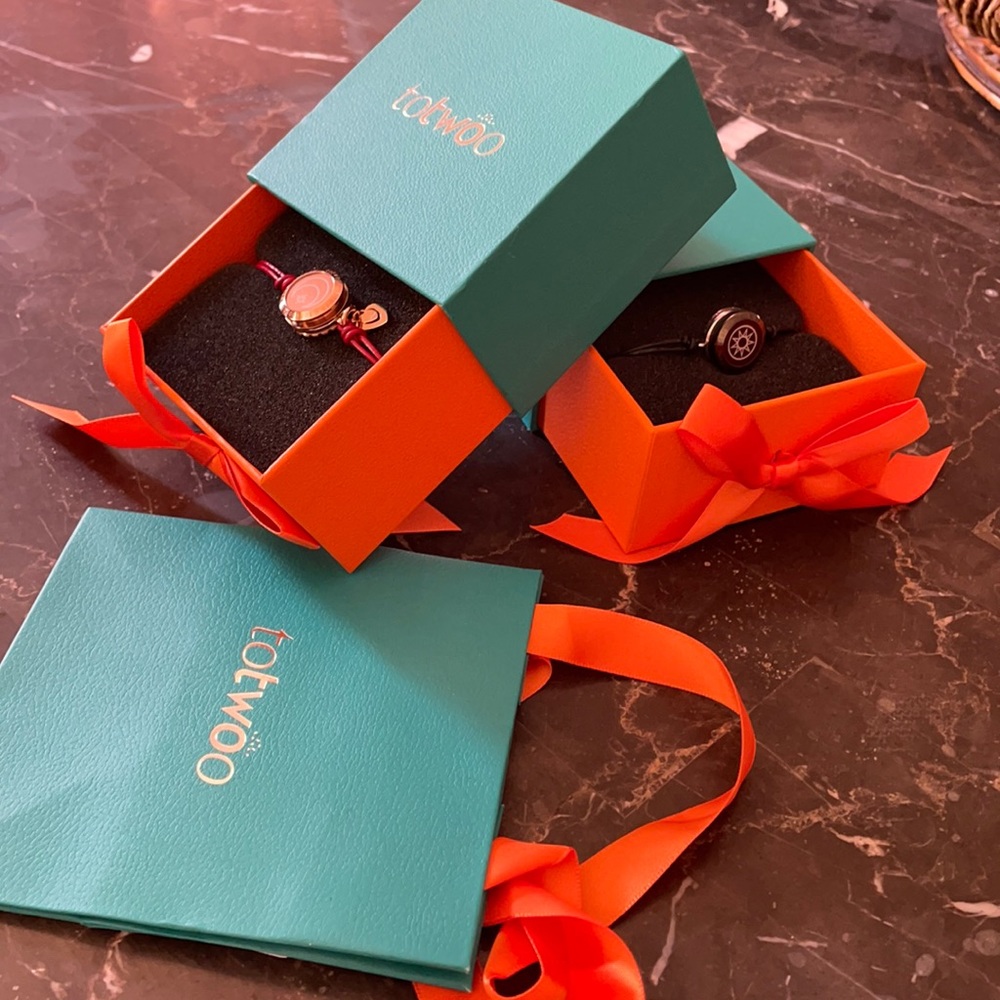 C&L Love Bracelets 2 bracelet set